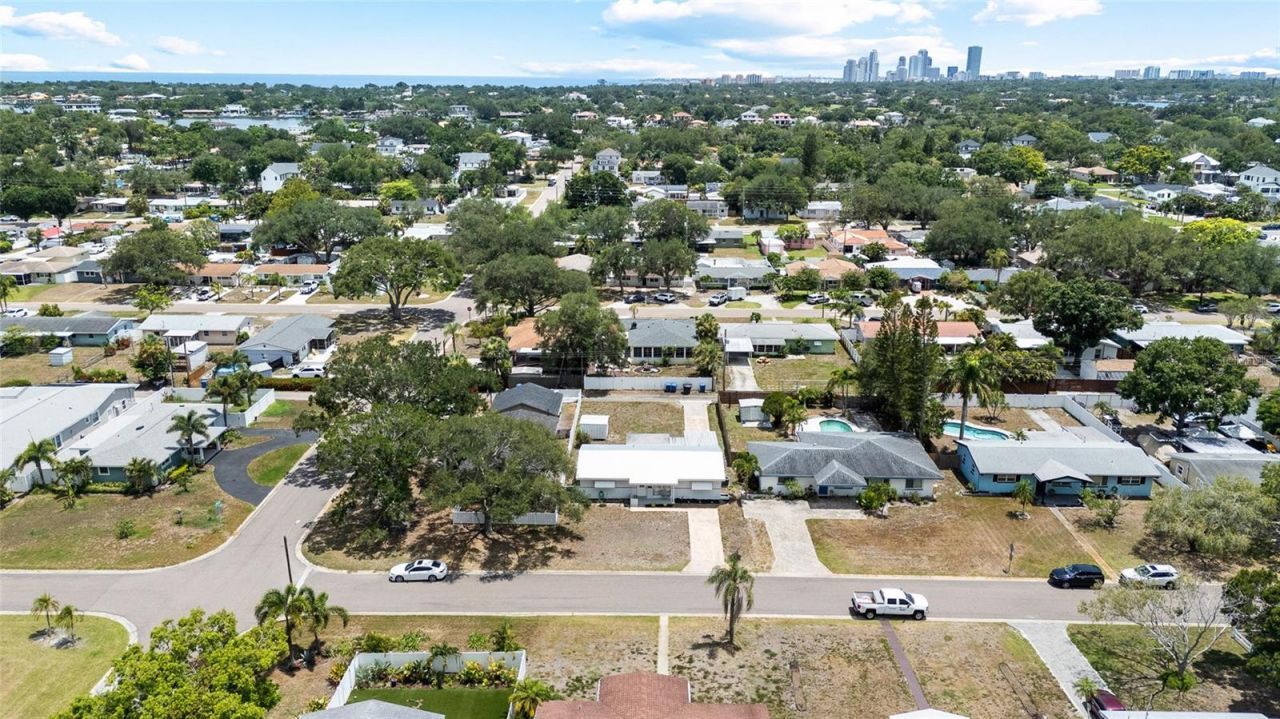 782 42nd Avenue Ne, Saint Petersburg, FL 33703 Photo