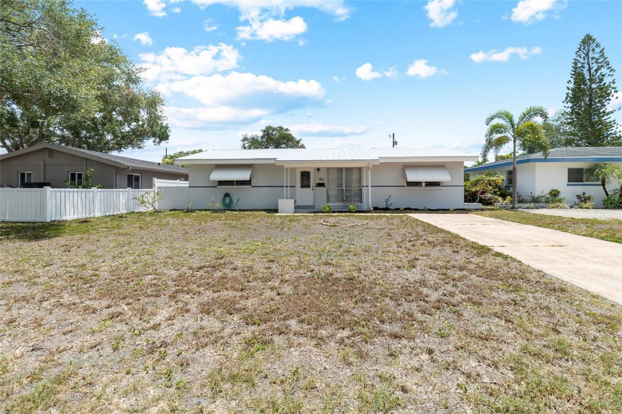 782 42nd Avenue Ne, Saint Petersburg, FL 33703 Photo