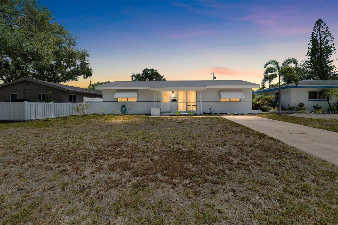 782 42nd Avenue Ne, Saint Petersburg, FL 33703 Photo