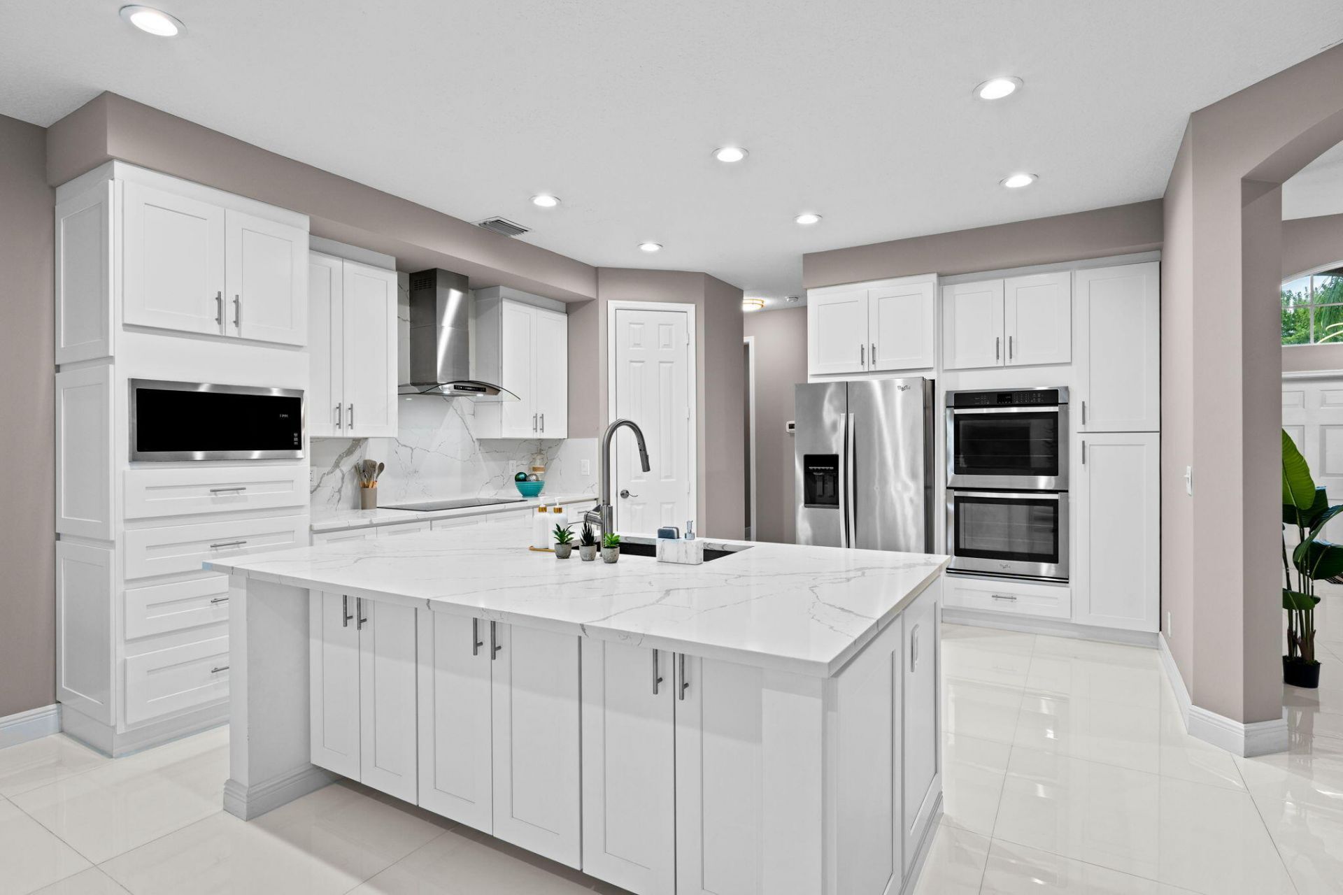 9919 Royal Cardigan Way, West Palm Beach, FL 33411 Photo