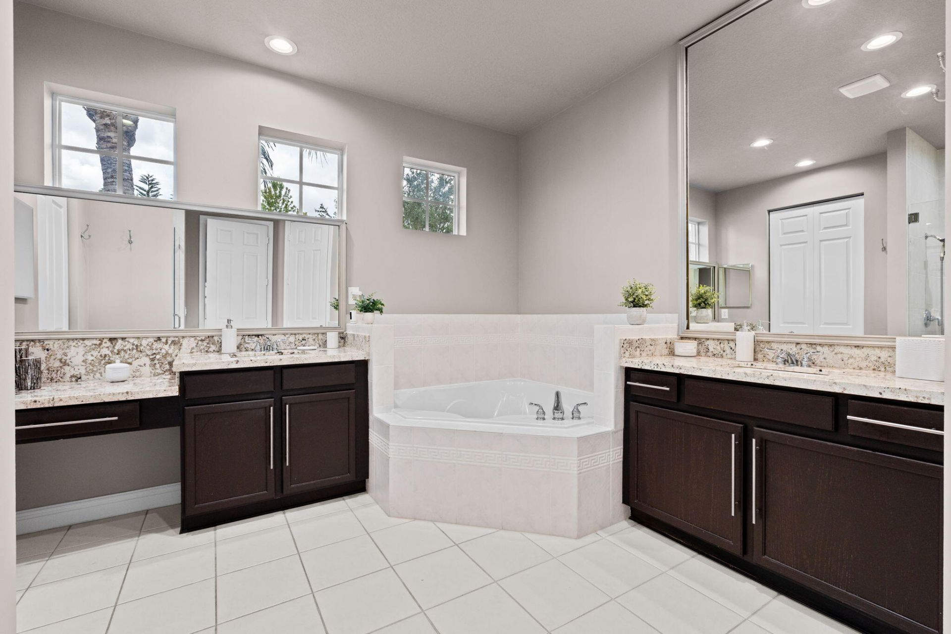 9919 Royal Cardigan Way, West Palm Beach, FL 33411 Photo