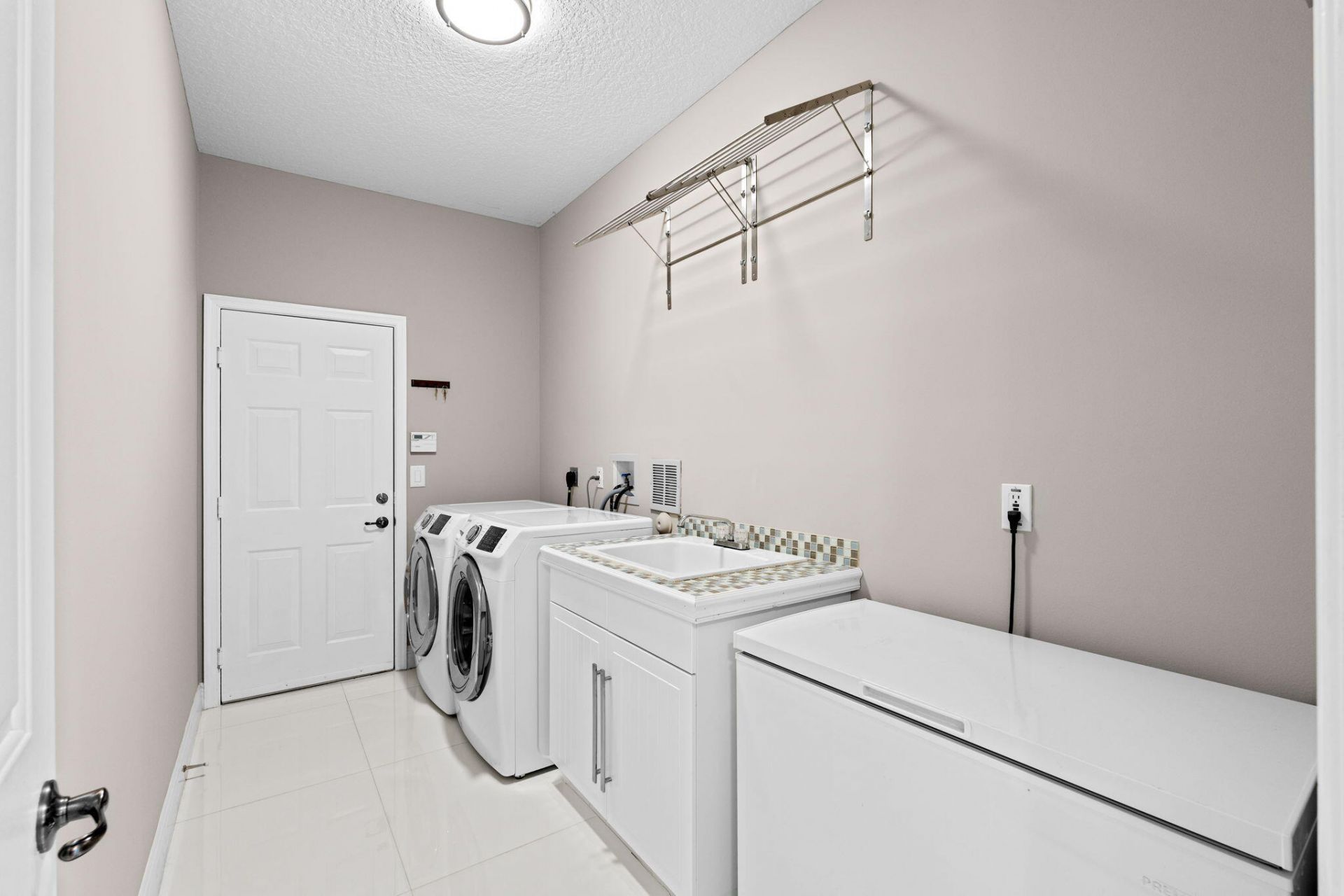 9919 Royal Cardigan Way, West Palm Beach, FL 33411 Photo