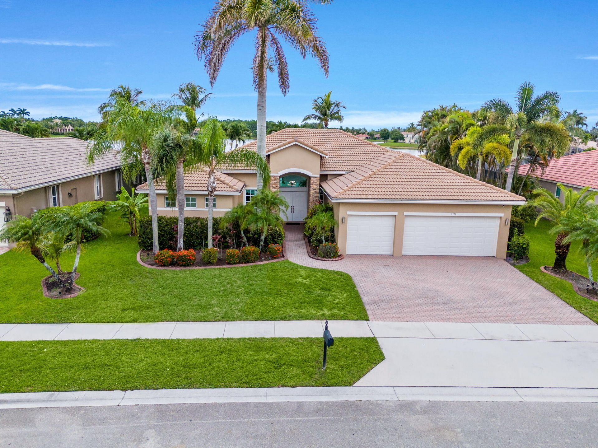 9919 Royal Cardigan Way, West Palm Beach, FL 33411 Photo