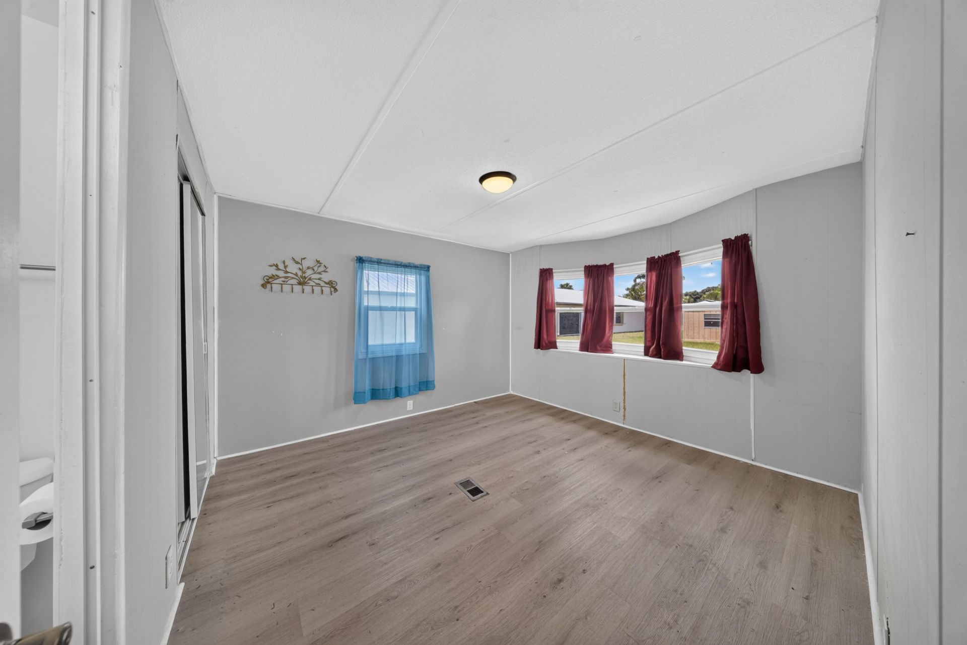48 Florida Way, Port Saint Lucie, FL 34952 Photo