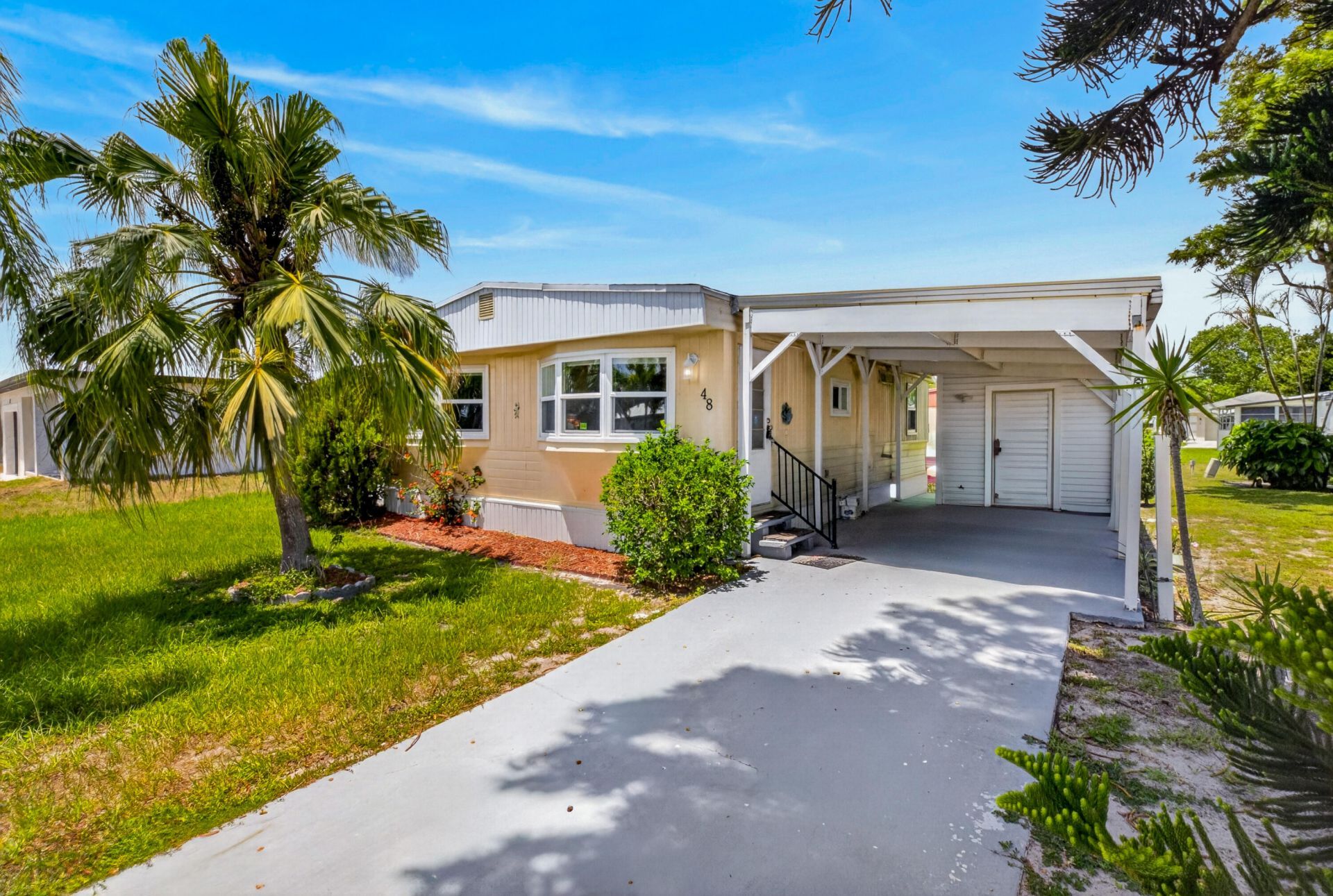 48 Florida Way, Port Saint Lucie, FL 34952 Photo