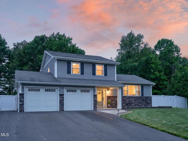 60 Denison Road, Schenectady, NY 12309