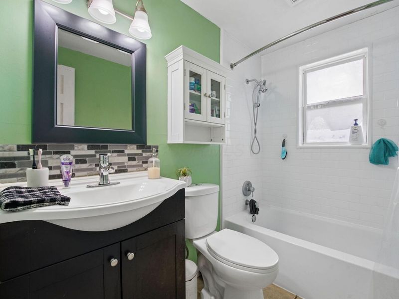 4965 Attica Drive, Columbus, OH 43232 Photo 15