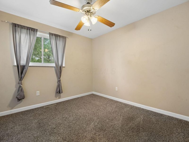4965 Attica Drive, Columbus, OH 43232 Photo 18