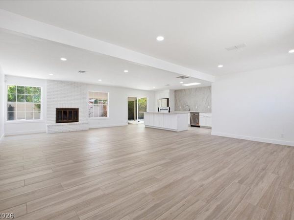 1300 Canosa Avenue, Las Vegas, NV 89104