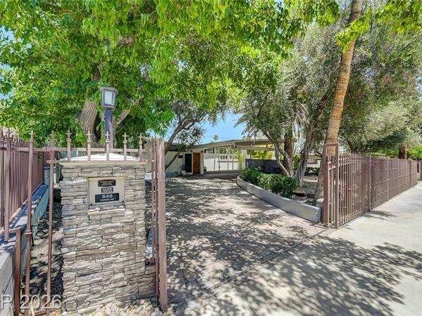 549 Canosa Avenue, Las Vegas, NV 89104