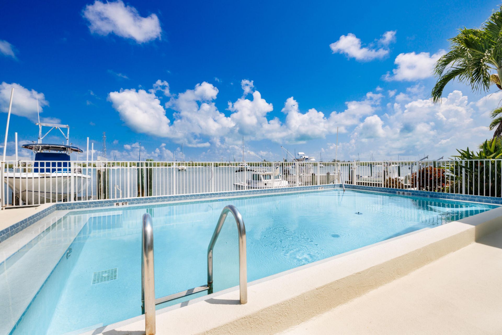 307 Sombrero Boulevard, Unit 2, Marathon, FL 33050 Photo