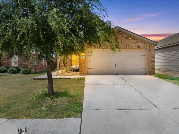 124 Continental Ave, Liberty Hill, TX 78642