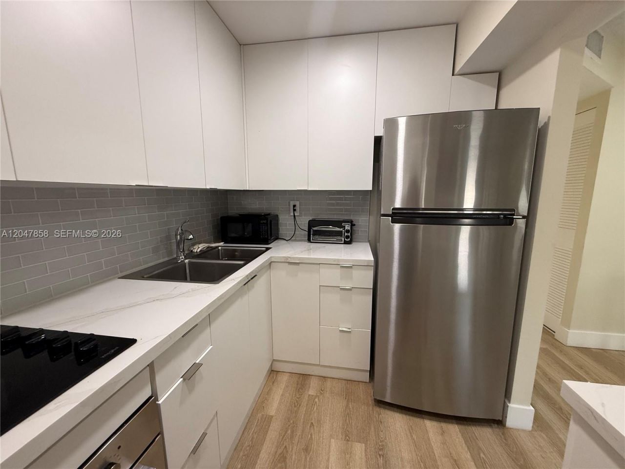 9101 Sunrise Lakes Blvd , Unit 215, Sunrise, FL 33322 Photo