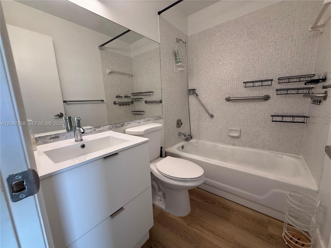 9101 Sunrise Lakes Blvd , Unit 215, Sunrise, FL 33322 Photo