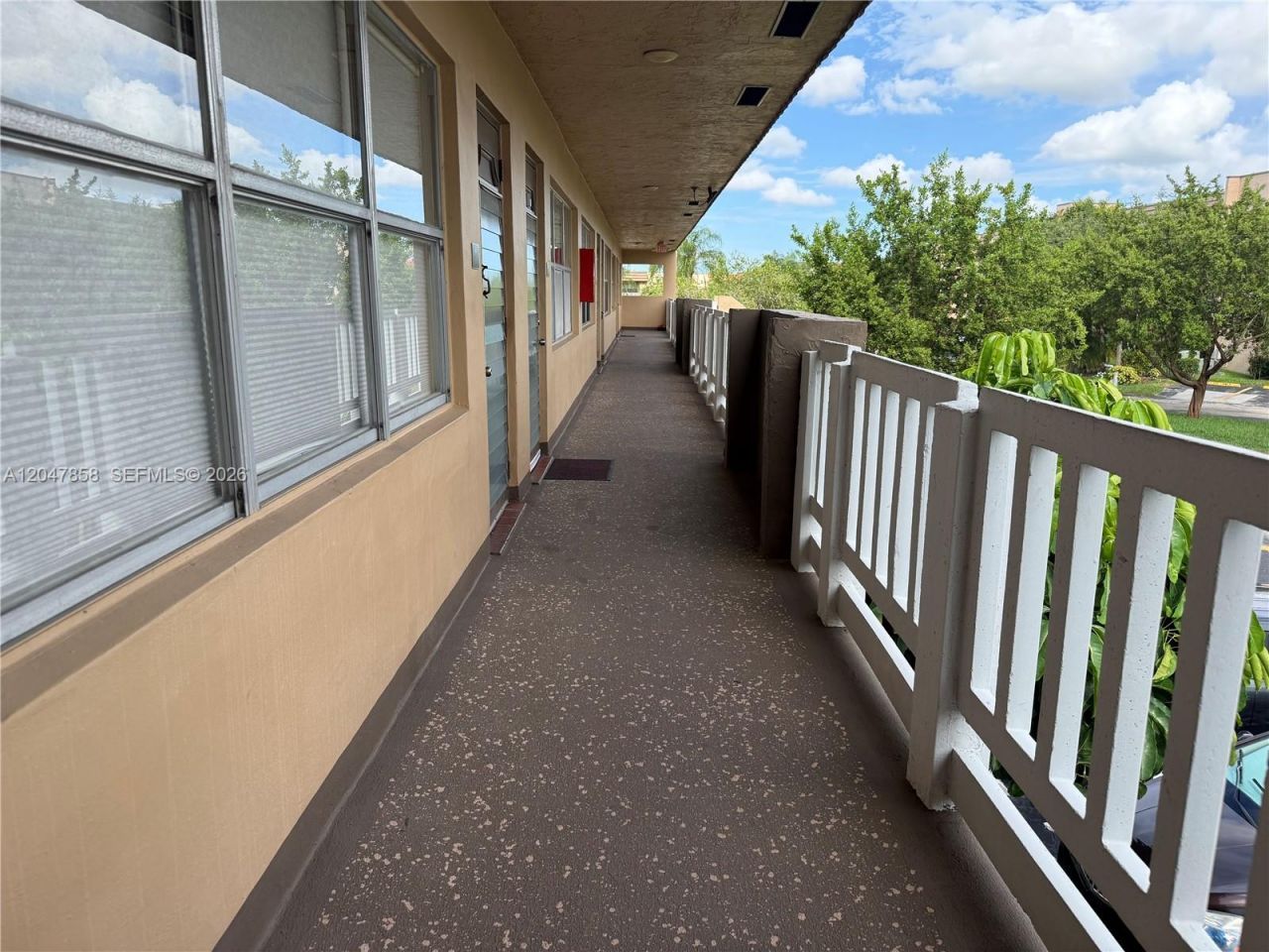 9101 Sunrise Lakes Blvd , Unit 215, Sunrise, FL 33322 Photo