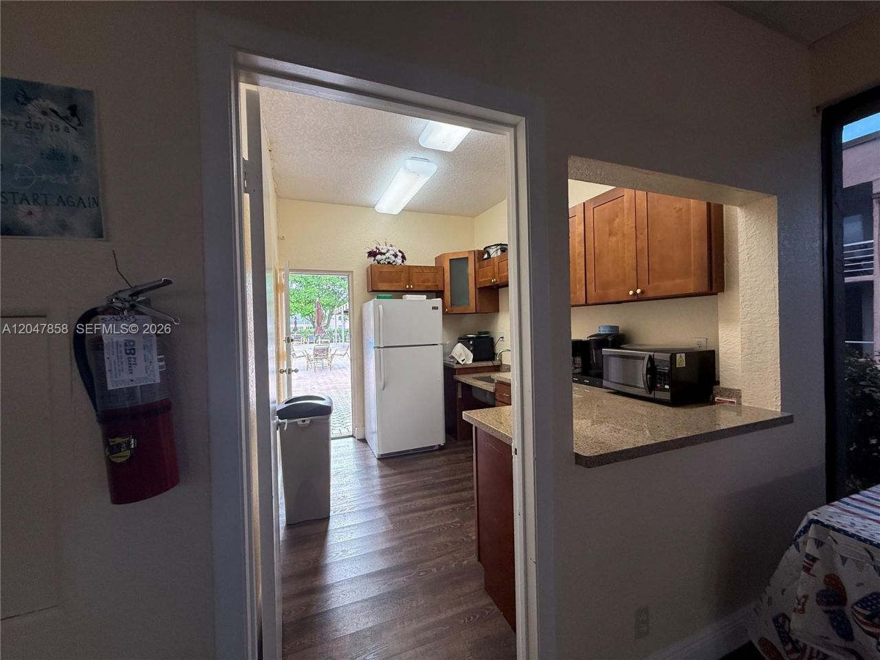 9101 Sunrise Lakes Blvd , Unit 215, Sunrise, FL 33322 Photo