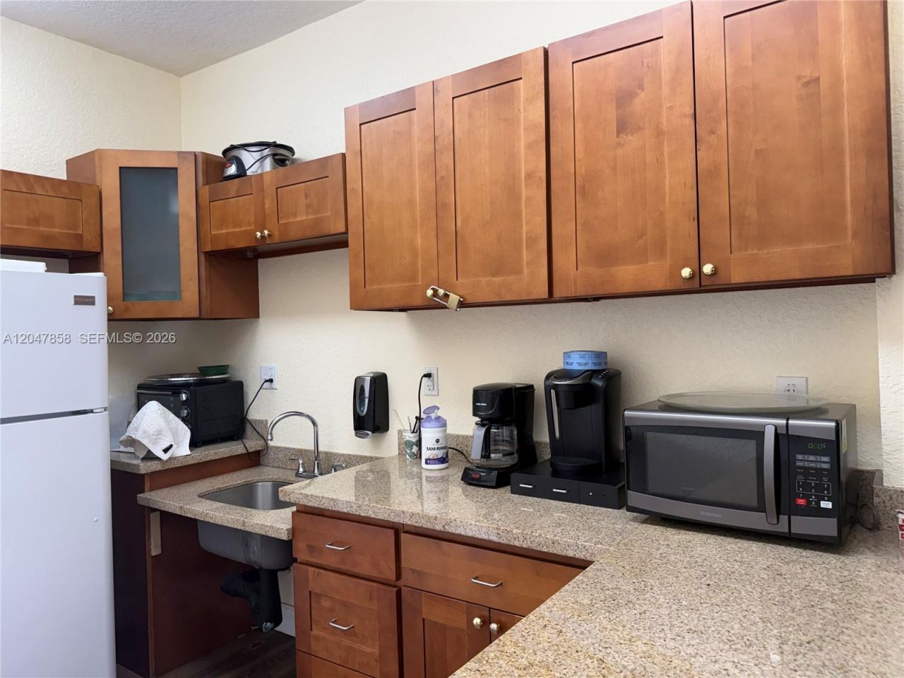 9101 Sunrise Lakes Blvd , Unit 215, Sunrise, FL 33322 Photo
