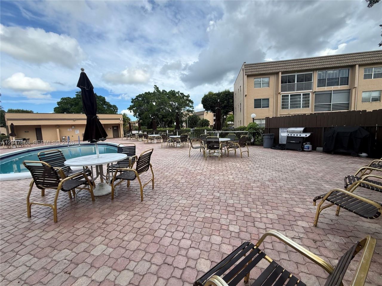 9101 Sunrise Lakes Blvd , Unit 215, Sunrise, FL 33322 Photo