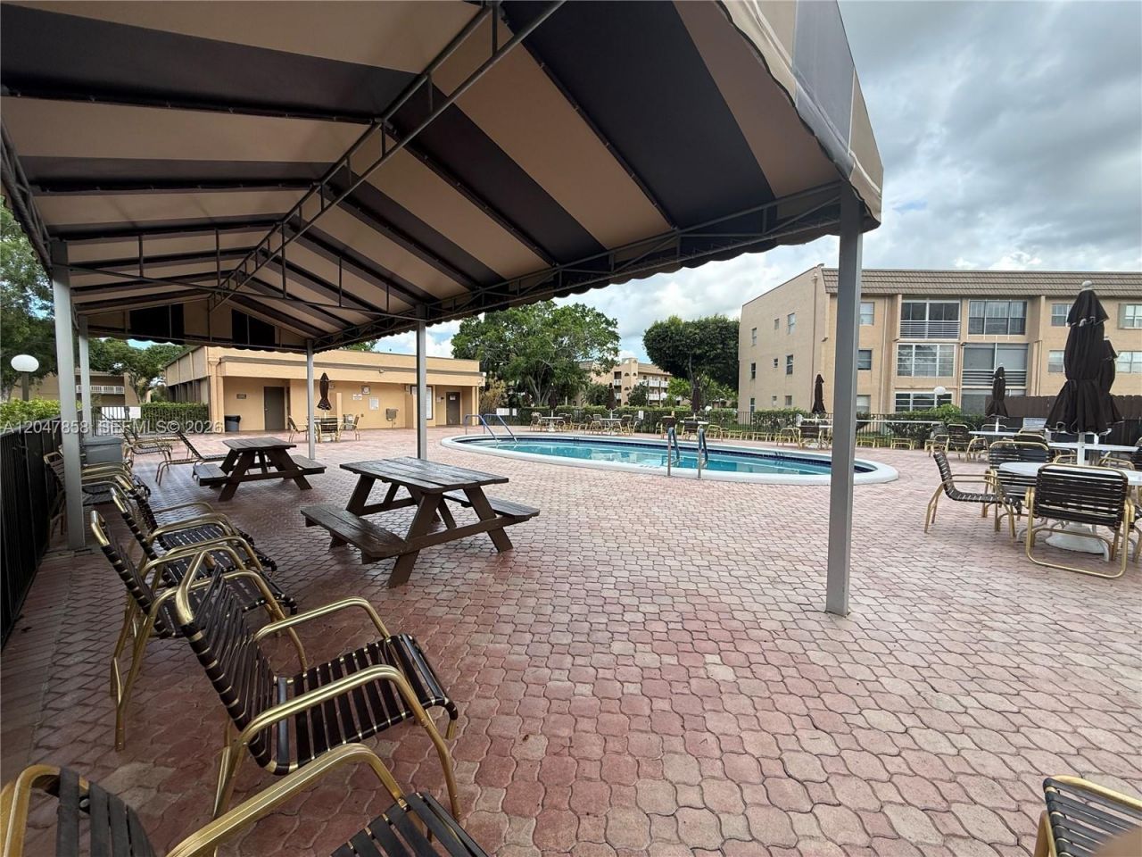 9101 Sunrise Lakes Blvd , Unit 215, Sunrise, FL 33322 Photo