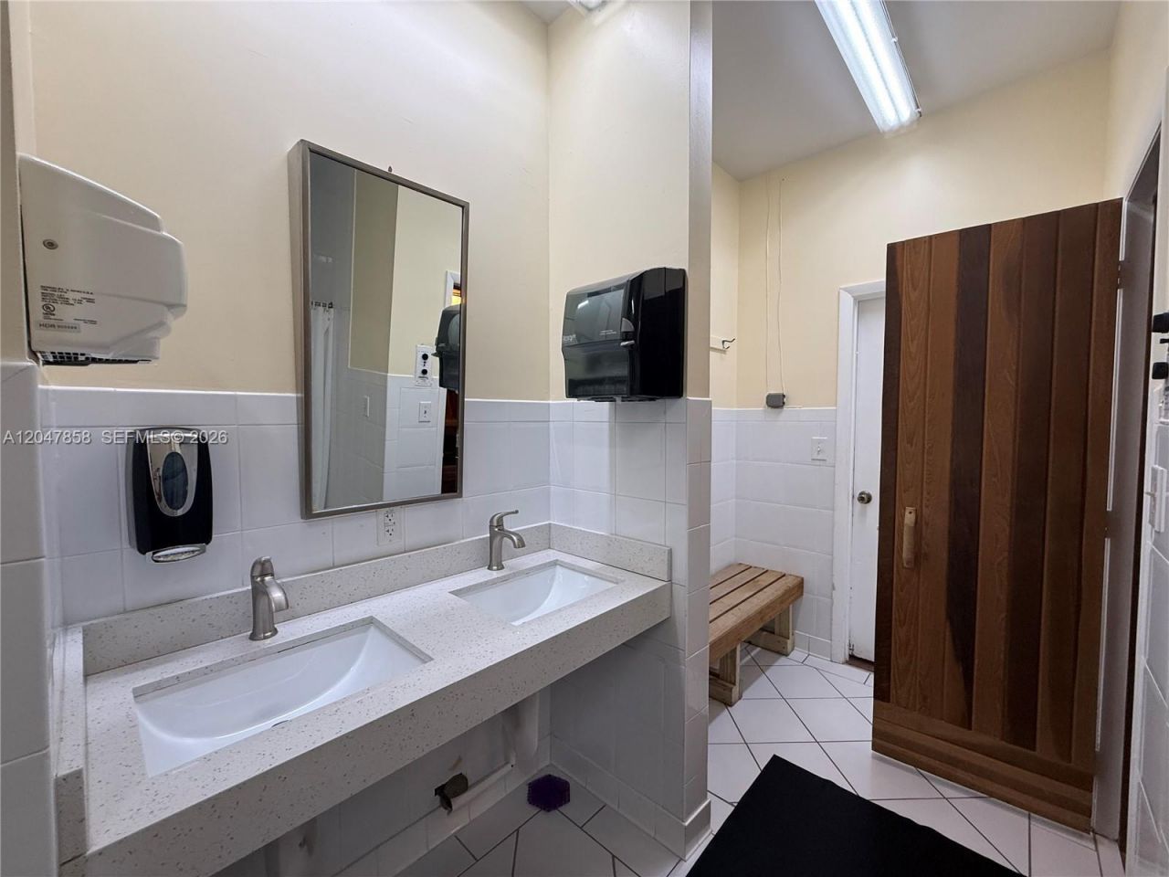 9101 Sunrise Lakes Blvd , Unit 215, Sunrise, FL 33322 Photo