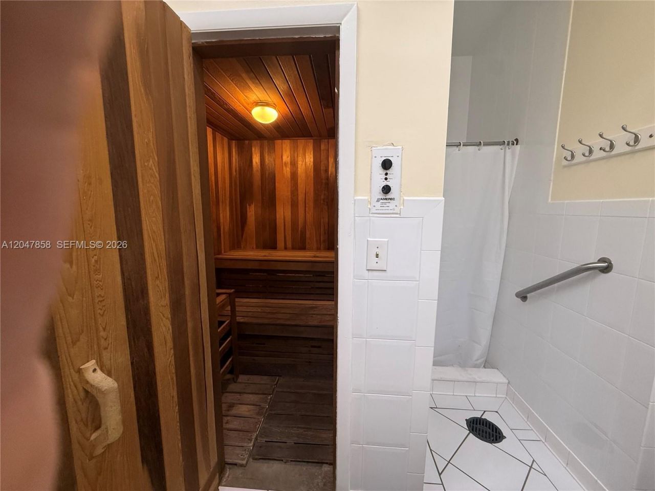 9101 Sunrise Lakes Blvd , Unit 215, Sunrise, FL 33322 Photo