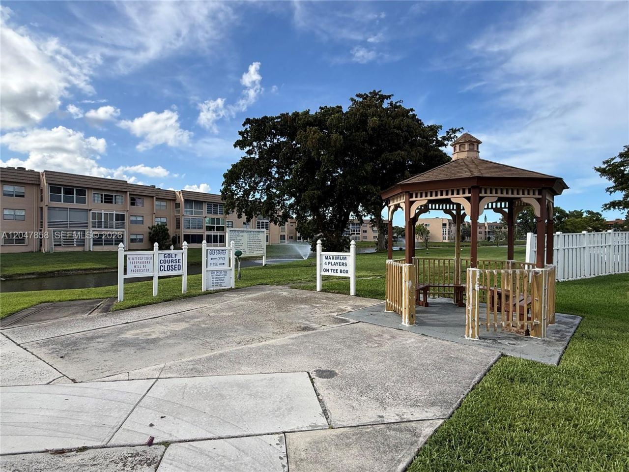 9101 Sunrise Lakes Blvd , Unit 215, Sunrise, FL 33322 Photo