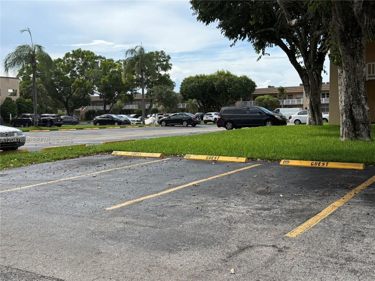 9101 Sunrise Lakes Blvd , Unit 215, Sunrise, FL 33322 Photo