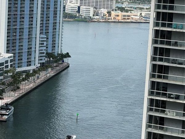 500 Brickell Ave , Unit 2907, Miami, FL 33131