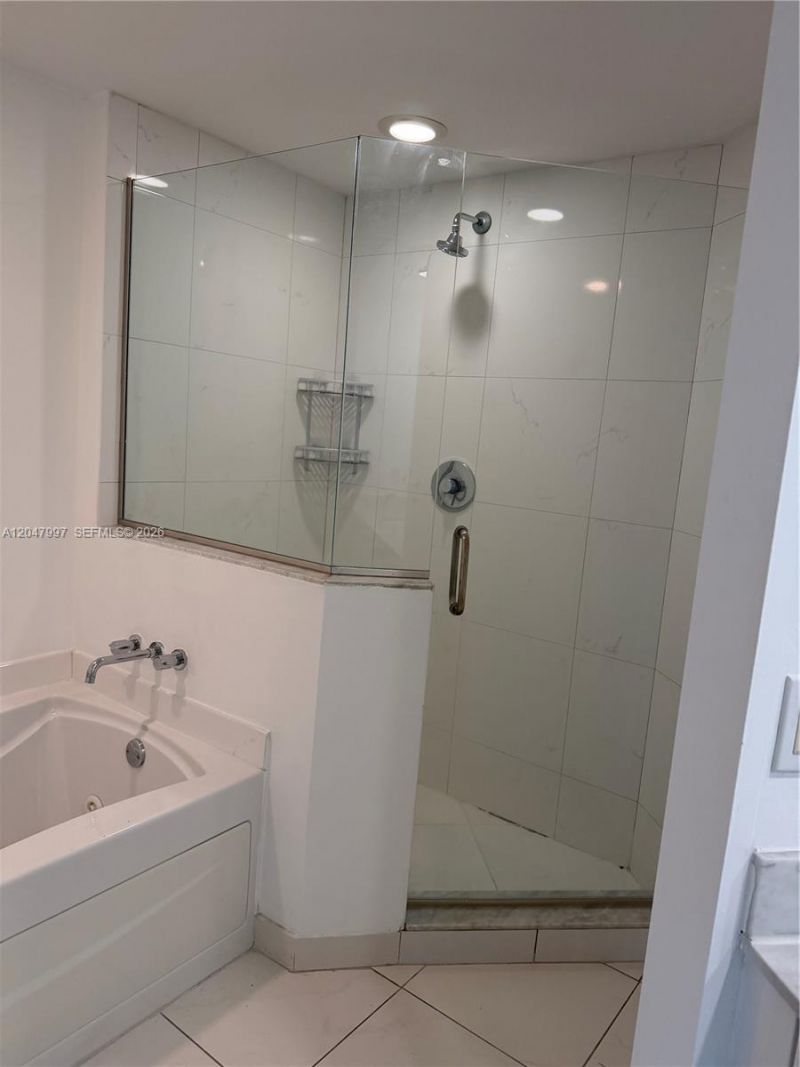 500 Brickell Ave, Unit 2907, Miami, FL 33131 Photo