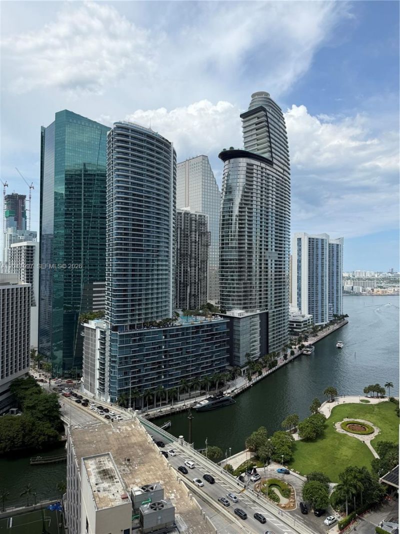 500 Brickell Ave, Unit 2907, Miami, FL 33131 Photo
