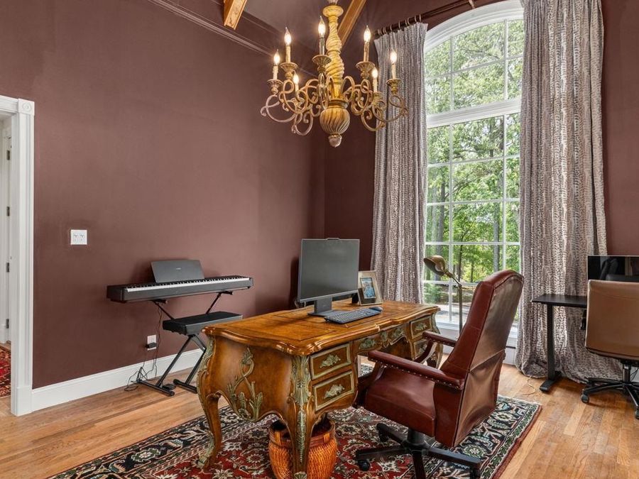 Property Image 4