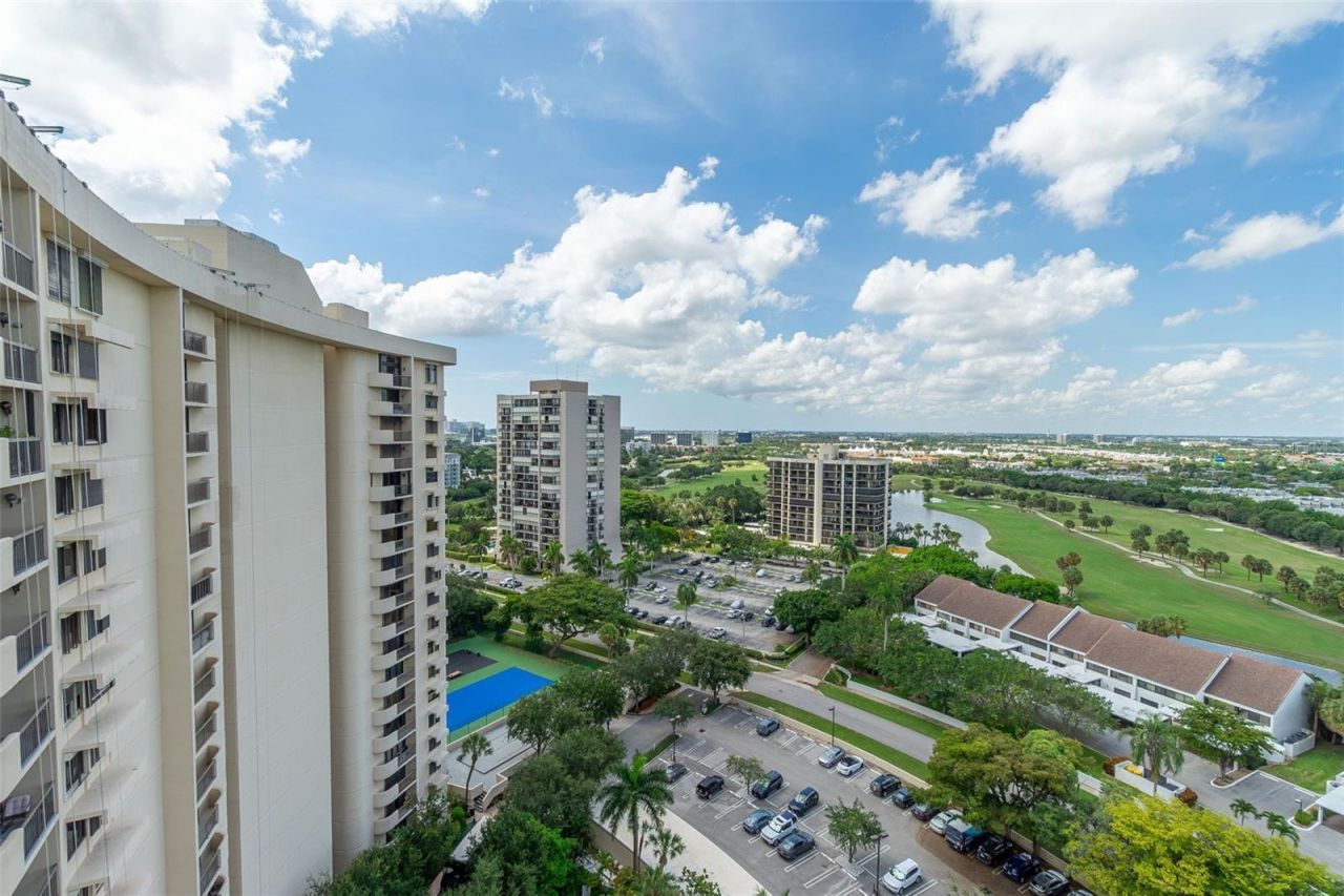 2480 Presidential Way , Unit 1801, West Palm Beach, FL 33401 Photo