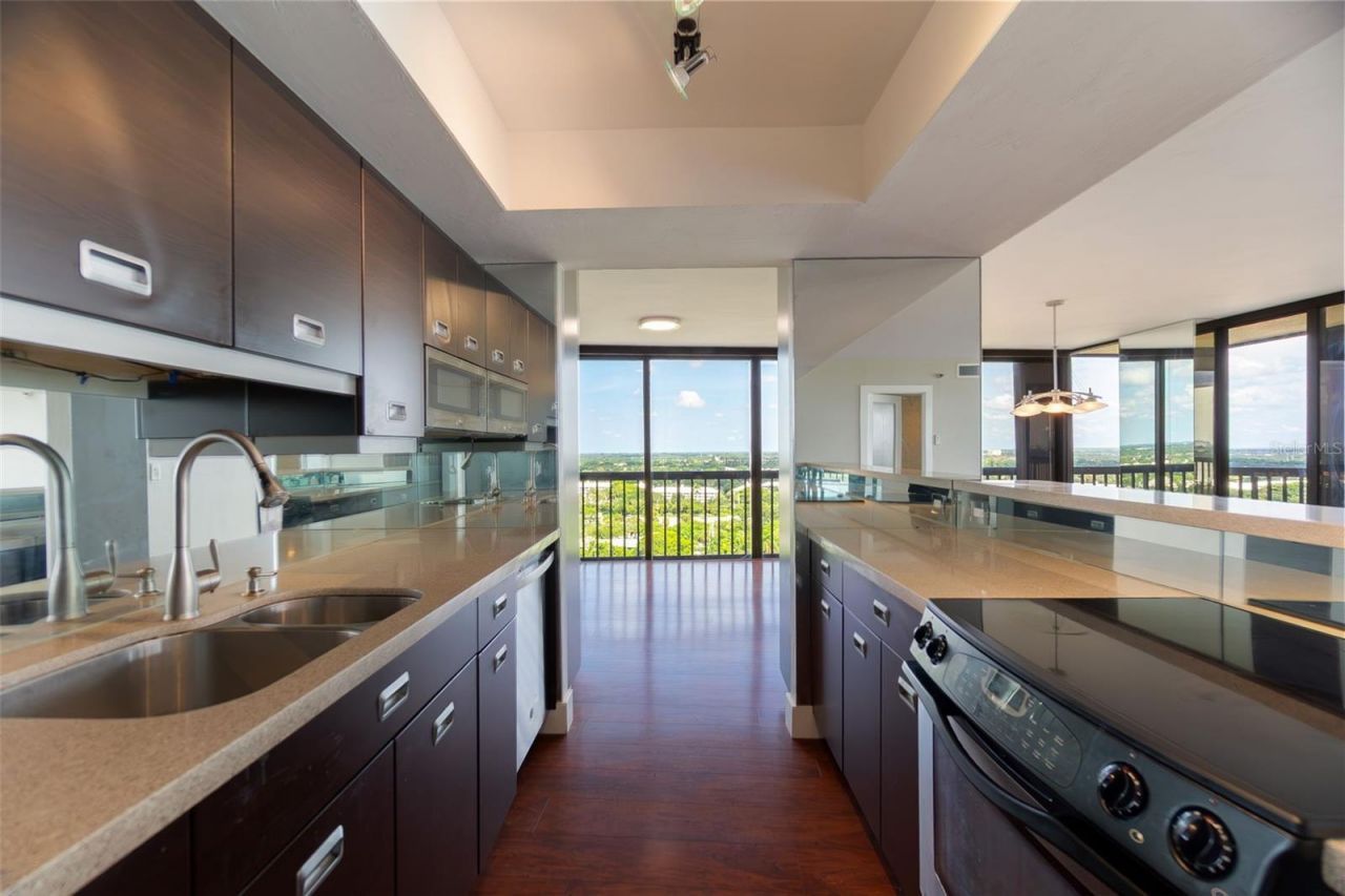 2480 Presidential Way , Unit 1801, West Palm Beach, FL 33401 Photo