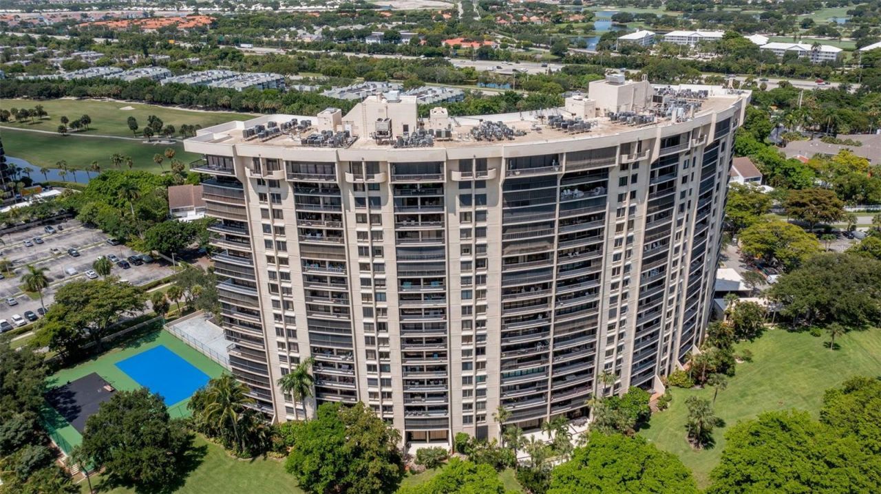 2480 Presidential Way, Unit 1801, West Palm Beach, FL 33401 Photo