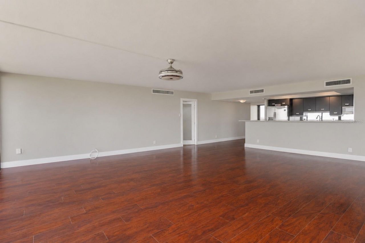 2480 Presidential Way, Unit 1801, West Palm Beach, FL 33401 Photo