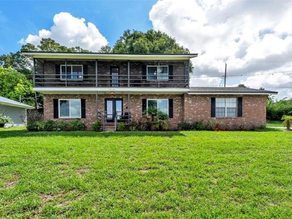 1218 LAKE ARIANA BOULEVARD , AUBURNDALE, FL 33823