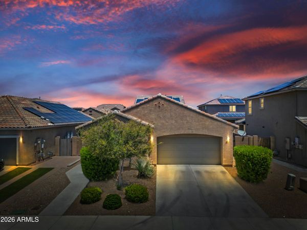 12118 W HIDE Trail, Peoria, AZ 85383