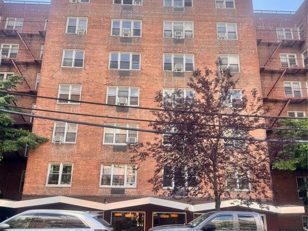 34-20 Parsons Boulevard , Unit 2H, Flushing, NY 11354