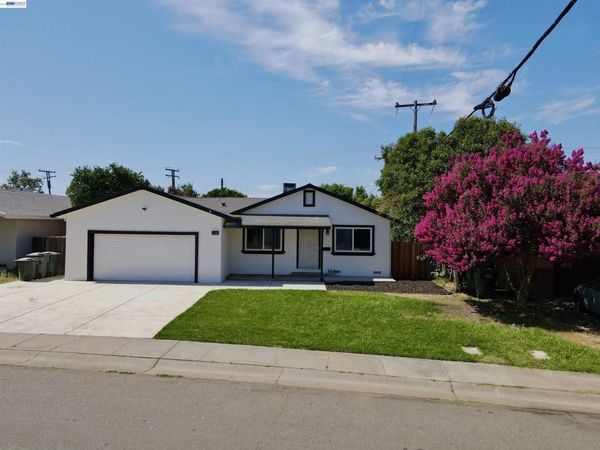 4109 Glascow Dr, North Highlands, CA 95660