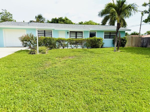 477 NE 35th Street, Boca Raton, FL 33431
