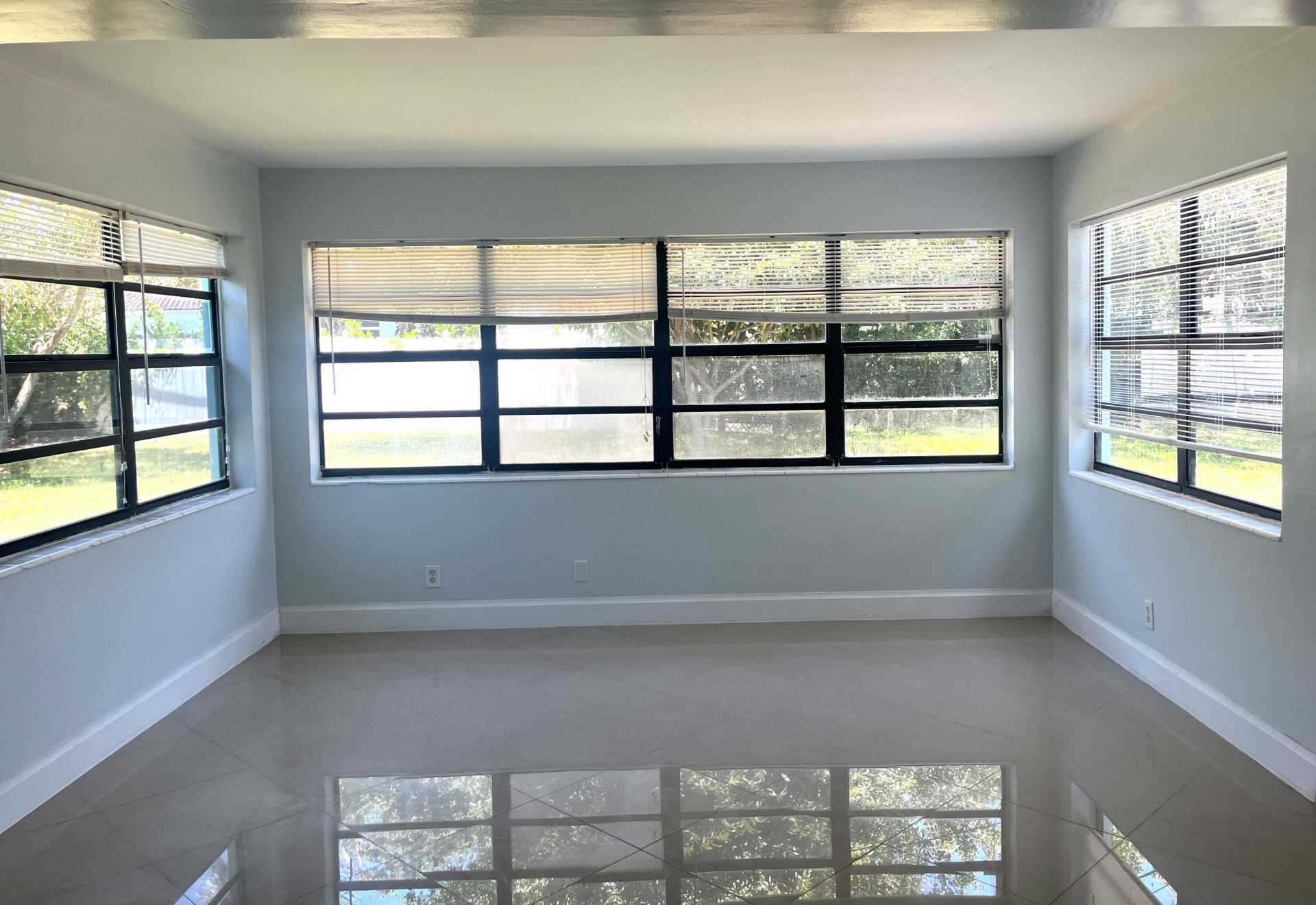 477 NE 35th Street, Boca Raton, FL 33431 Photo