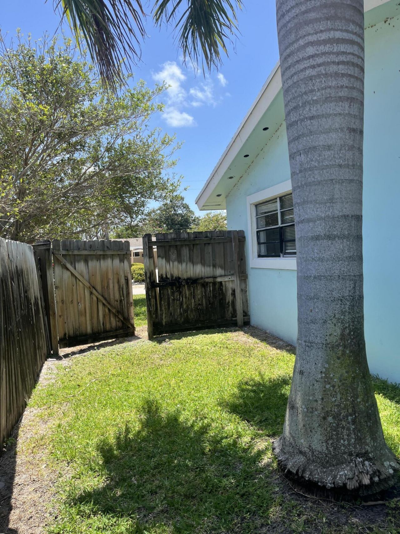 477 NE 35th Street, Boca Raton, FL 33431 Photo