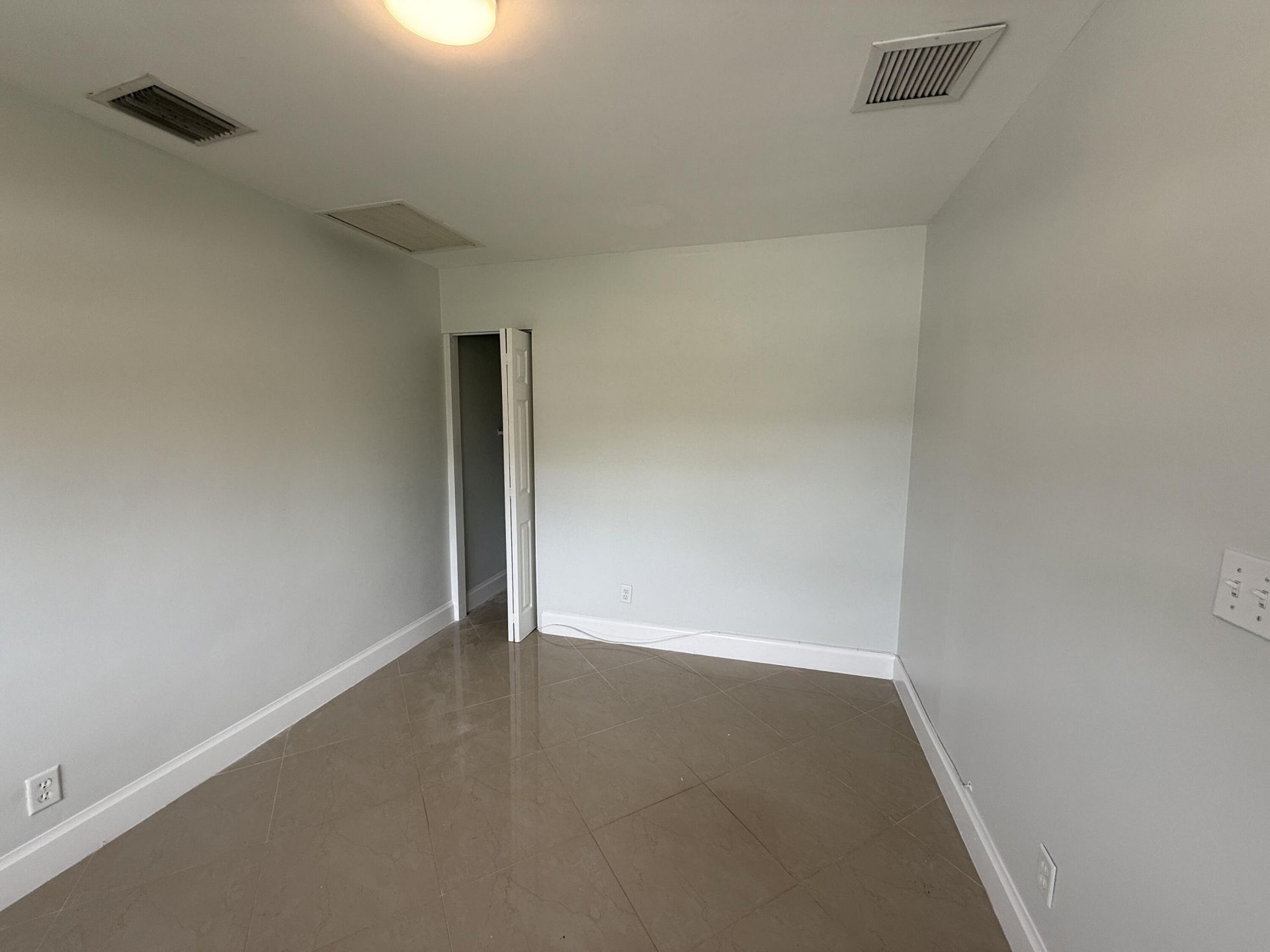 477 NE 35th Street, Boca Raton, FL 33431 Photo