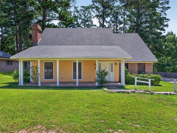 121 Deer Lane, Mansfield, LA 71052