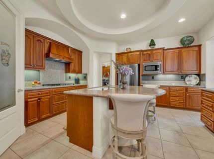 8610 San Lucas Cir, Roseville, CA 95747 Photo