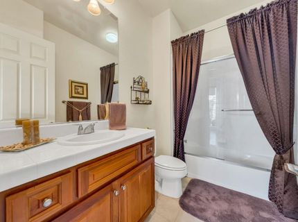 8610 San Lucas Cir, Roseville, CA 95747 Photo
