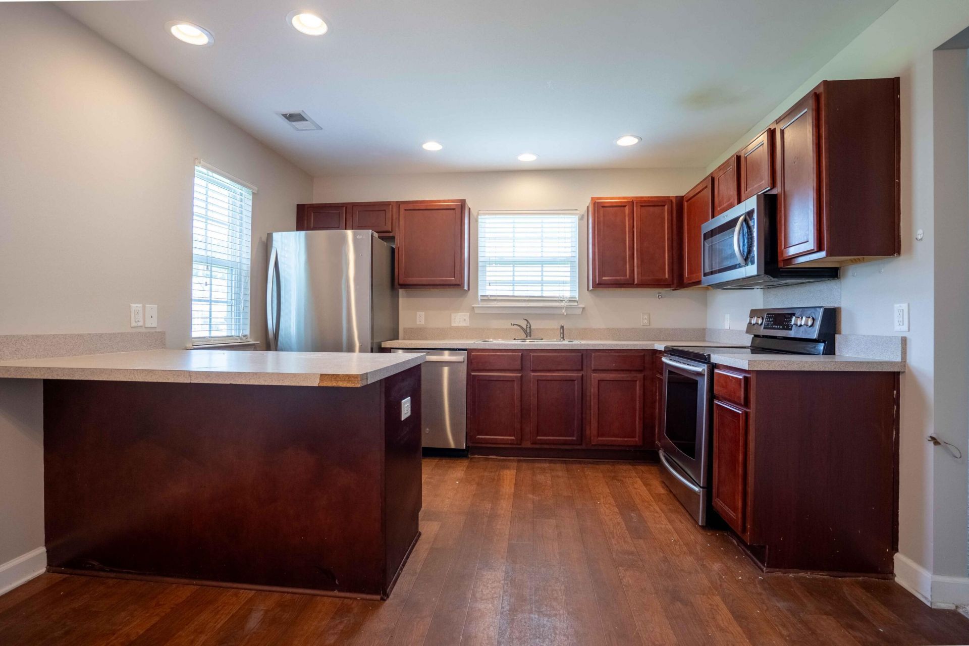 413 Truman Drive Photo 11