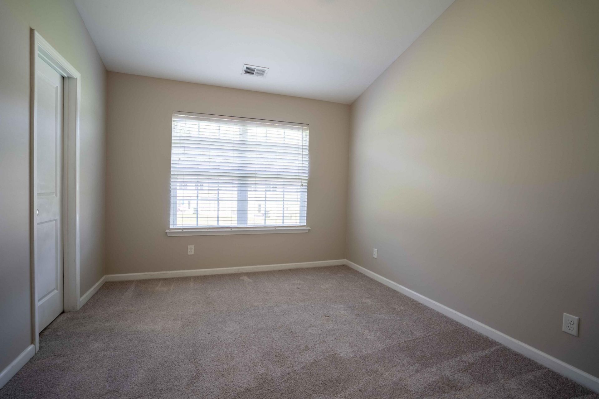 413 Truman Drive Photo 33