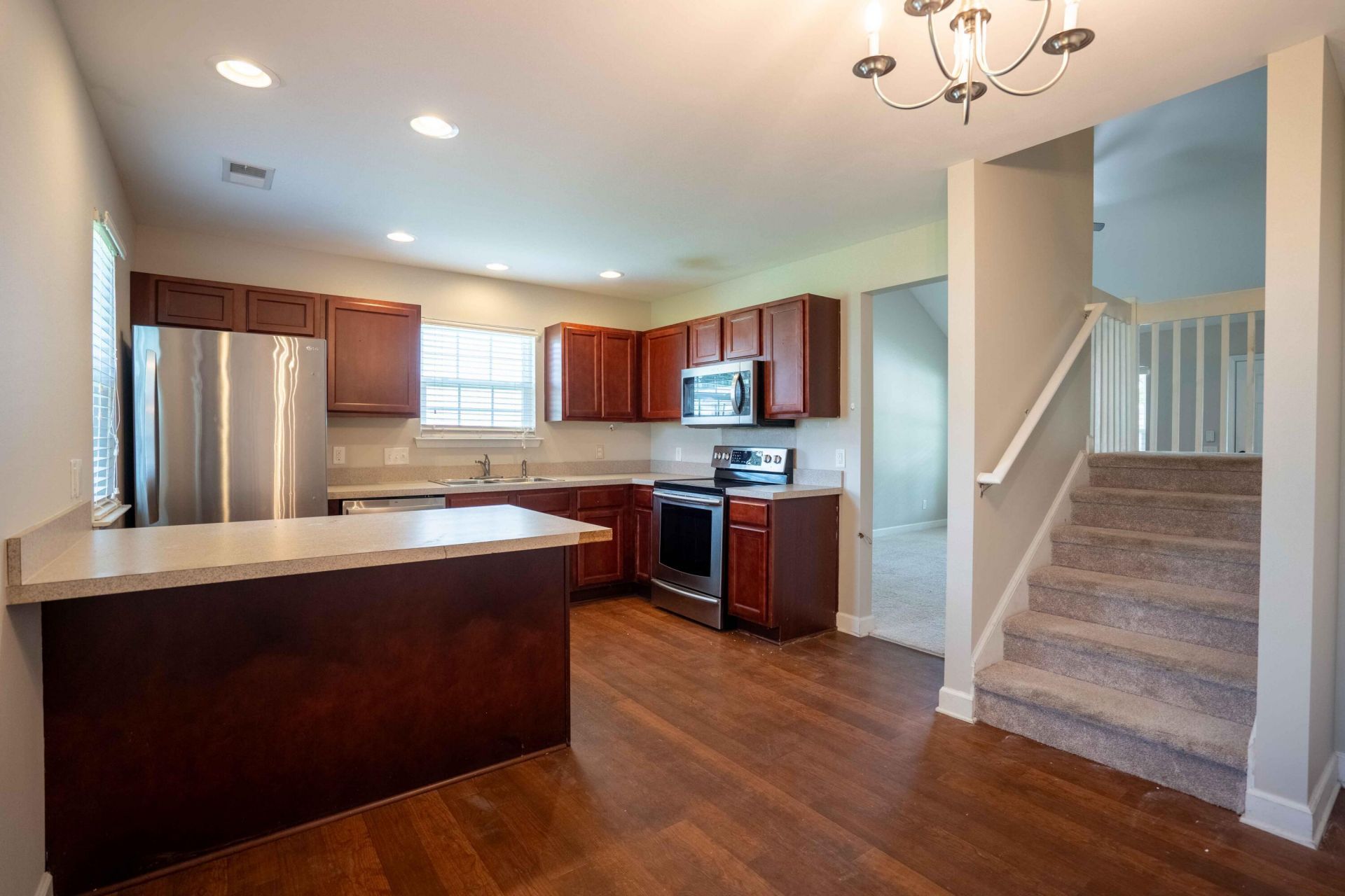 413 Truman Drive Photo 9