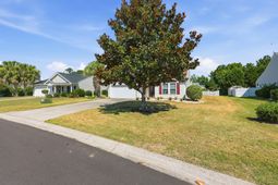 215 Devonbrook Pl. photo 4